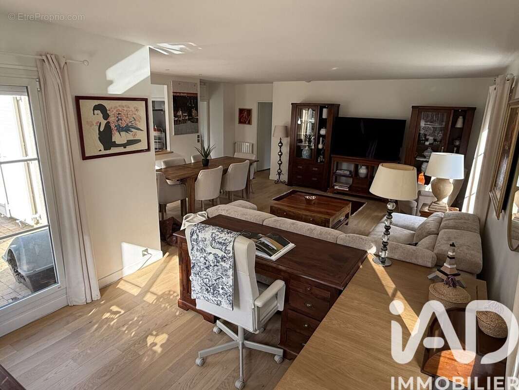 Photo 4 - Maison à BUSSY-SAINT-GEORGES