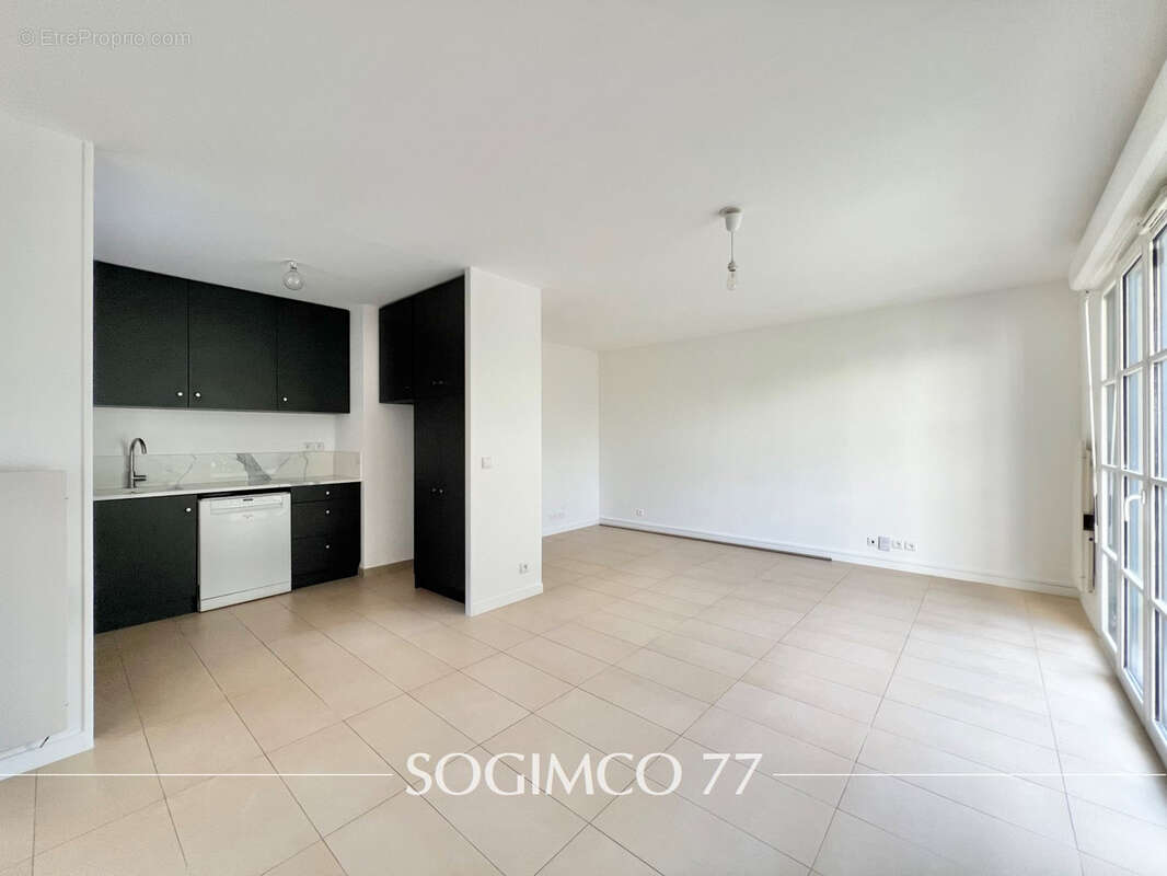 Appartement à VAIRES-SUR-MARNE