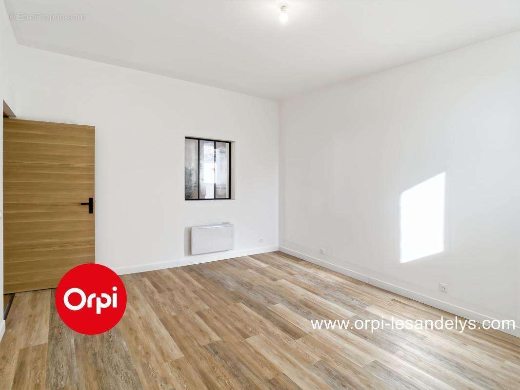 Les Andelys Centre-Ville – Superbe loft de caractère de 170 m² - photo 11