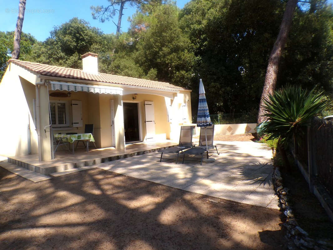 Maison à SAINT-MICHEL-CHEF-CHEF