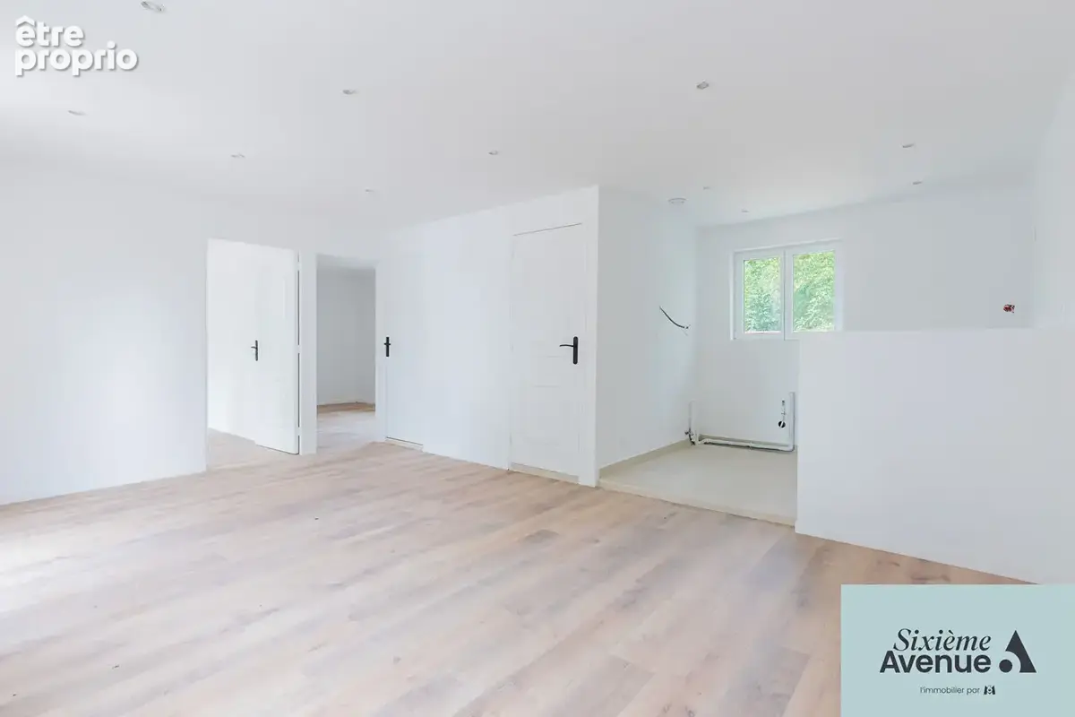 Maison de plain pied disposant de deux chambres proche RER - photo 7