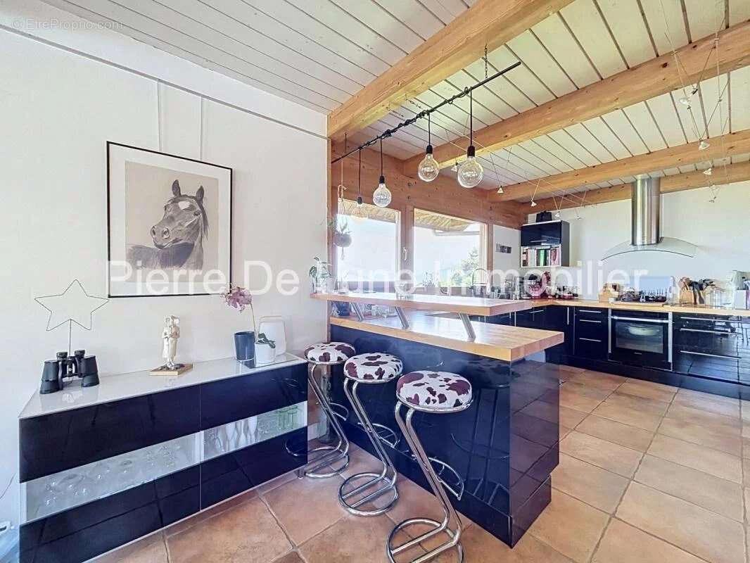 Trévignin – Maison d'exception en ossature bois avec vue dominante, piscine et panorama sur les montagnes - photo 10