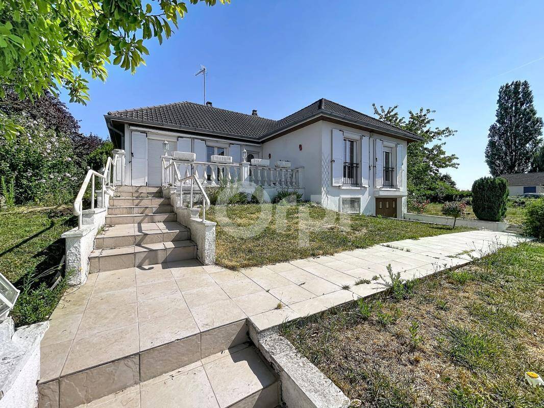 Maison à BREUIL-LE-VERT