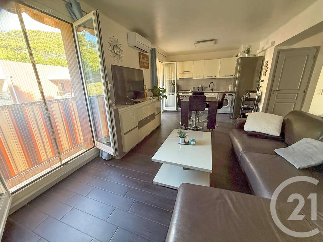 Appartement à ROQUEBRUNE-CAP-MARTIN