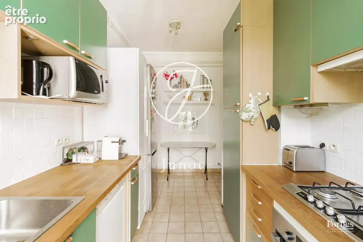 Paris 9e – QUARTIER PIGALLE / SAINT-GEORGES / RUE DE DOUAI – Appartement – 5 pièces – 132,41m² Carrez – 4 chambres – Ascenseur – - photo 21