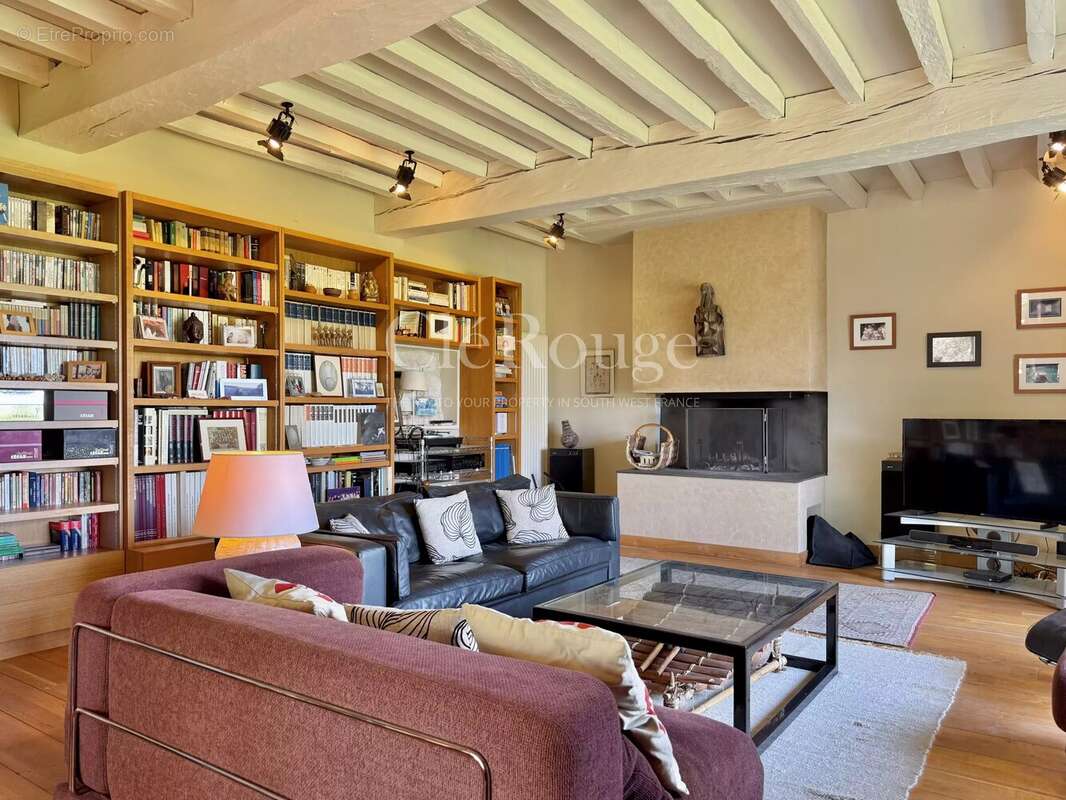Maison à EYMET