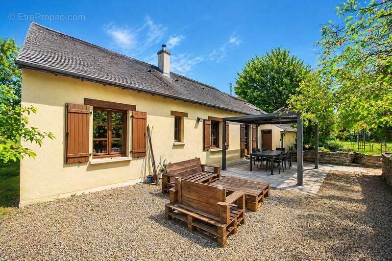  Maison traditionnelle avec grand terrain et fort potentiel – Gréz-en-Bouère - photo 5