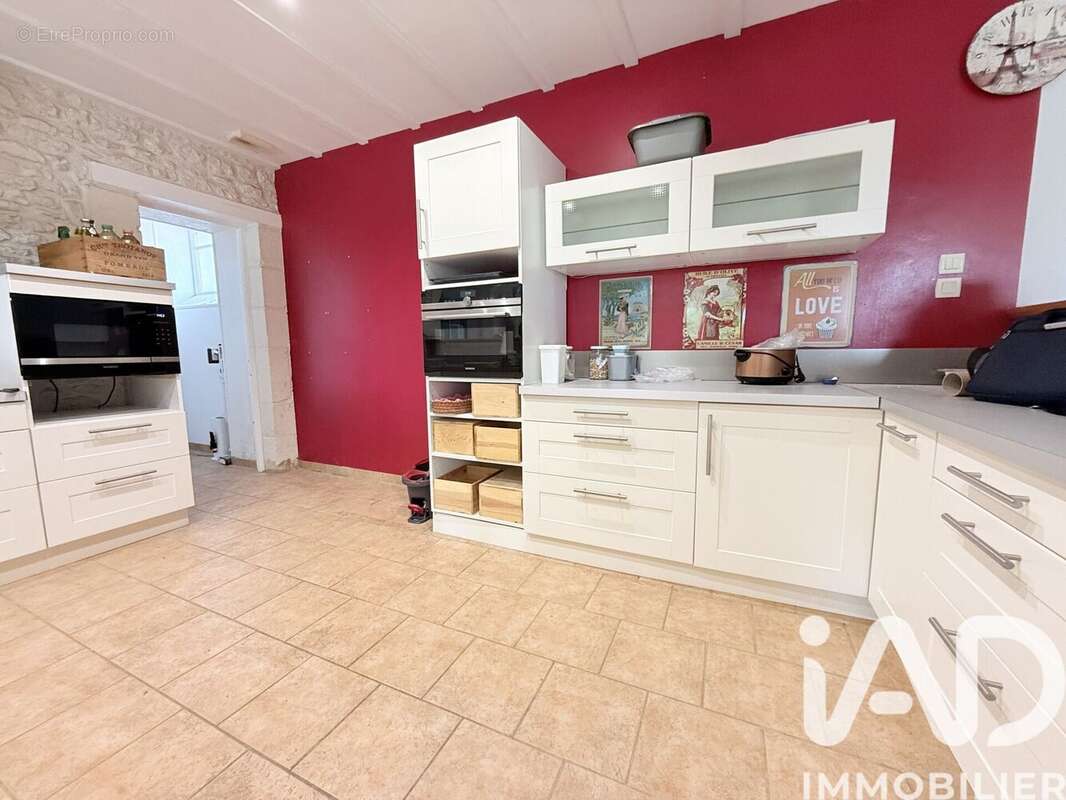 Maison 147 m² à Lonzac  - photo 8