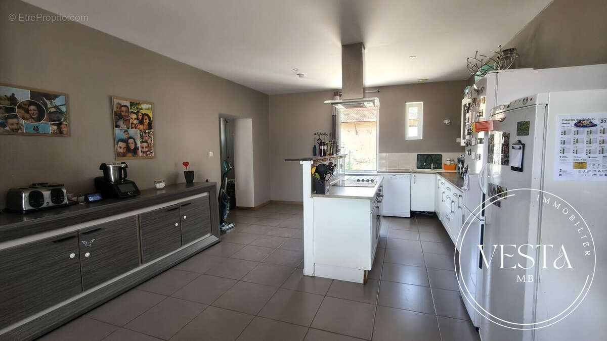 Maison 149 m² à Palleau  - photo 4