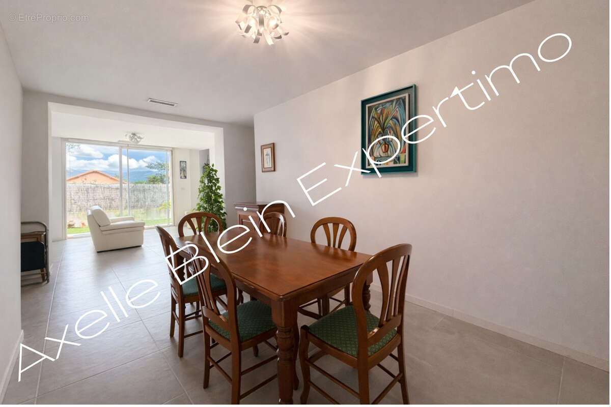 Bien rare à Aubagne   Appartement de caractère 128m2 habitable + chai de 100 m2   potentiel loft / atelier - photo 7