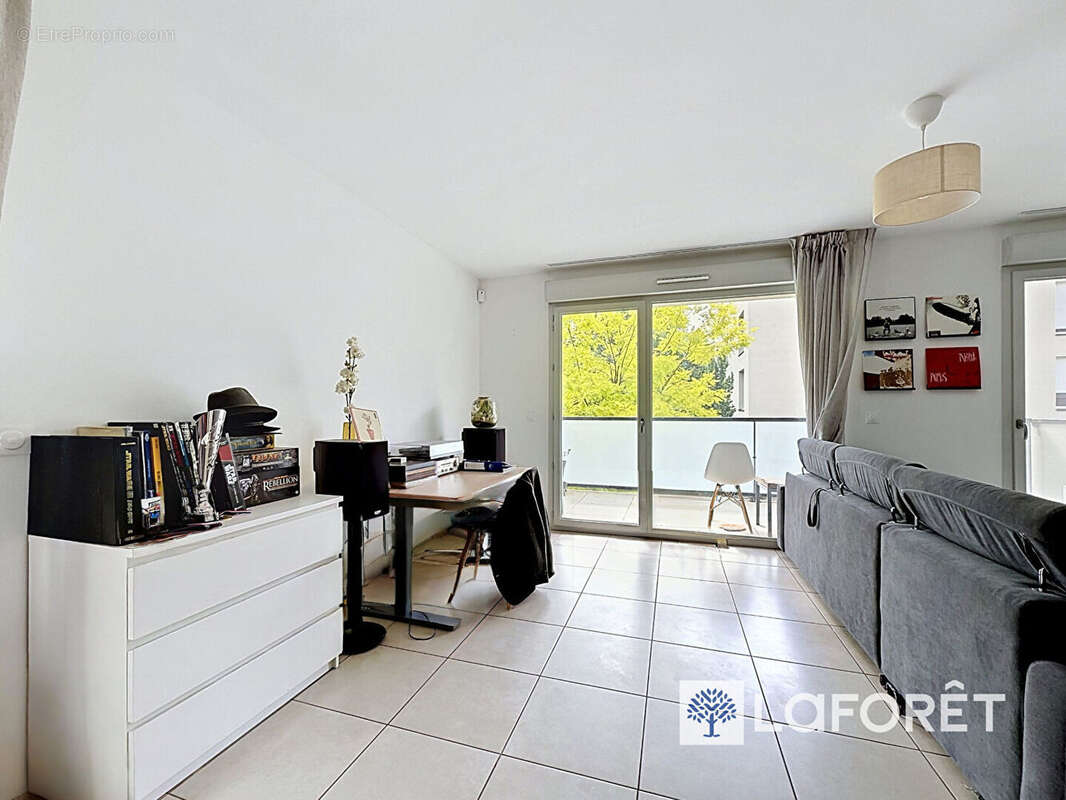 Appartement à CHAMPAGNE-AU-MONT-D'OR