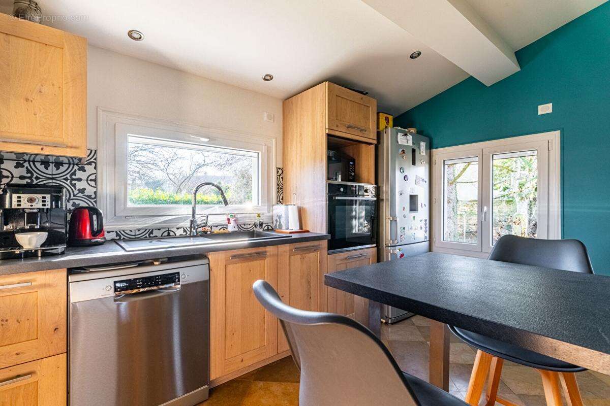 FAUVERNEY - Maison 114 m² - photo 2