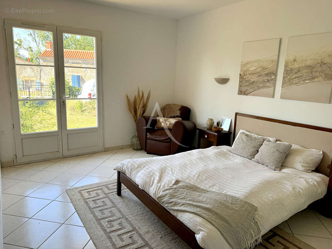 Maison à LA JONCHERE