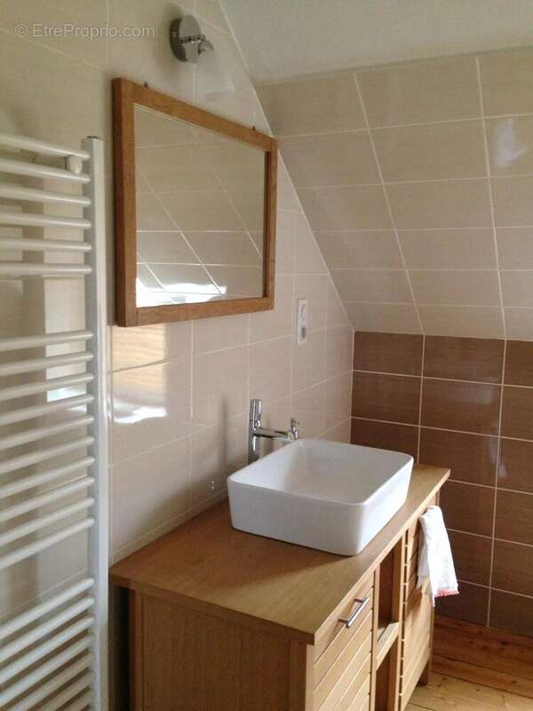 Maison à PLONEVEZ-PORZAY