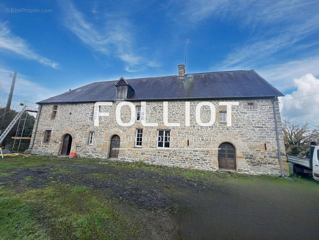 Maison à CAMBERNON