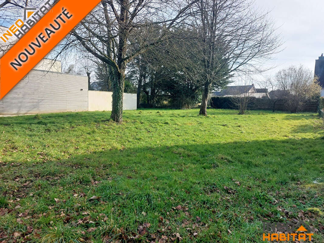 Terrain à LAILLE