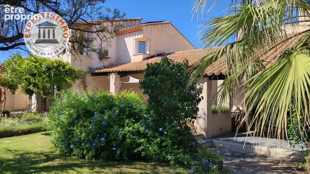 Maison à LA FARE-LES-OLIVIERS