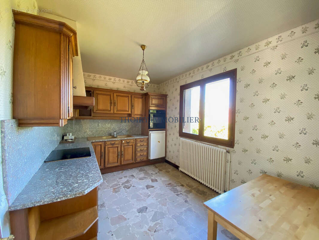Maison à THOIRY