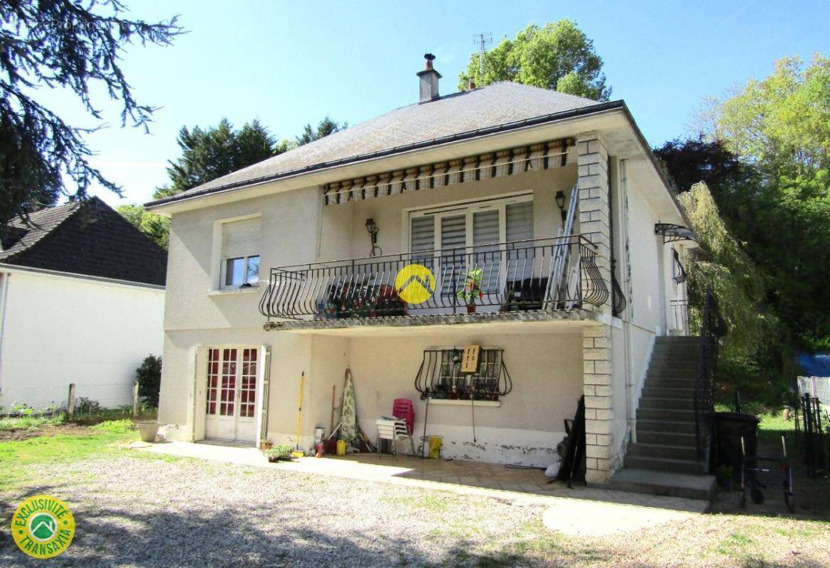 Maison à MONTRICHARD