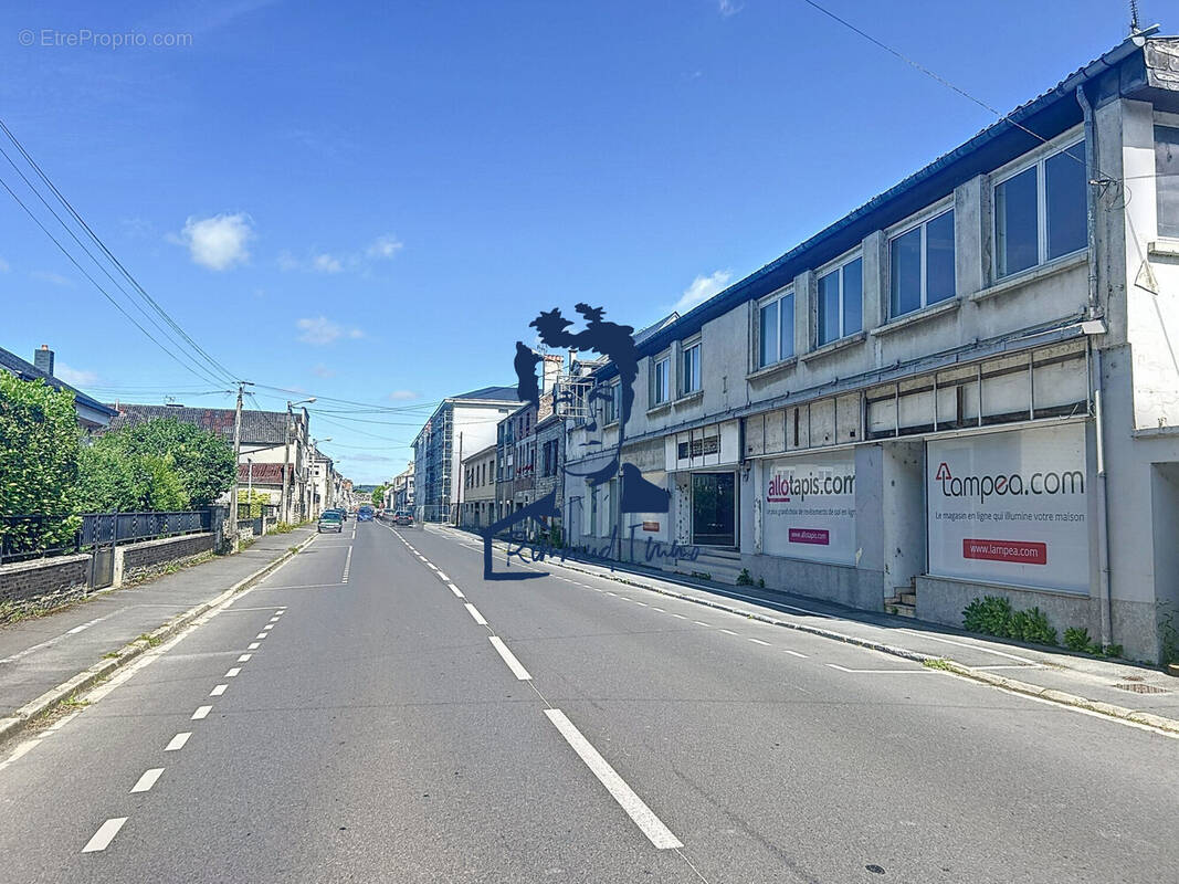 Commerce à GIVET