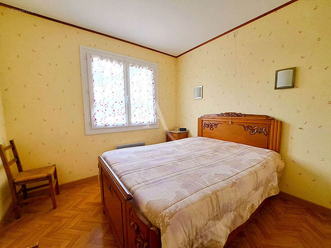 Maison à SAINT-PROUANT