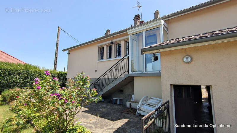 Une maison pensée pour les moments de bonheur en famille, au cœur de la campagne Normande - photo 4