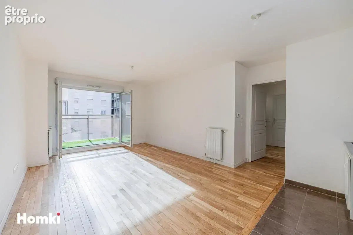 Appartement T3 de 55 m² à Clichy 92110, Rue Poyer - photo 3