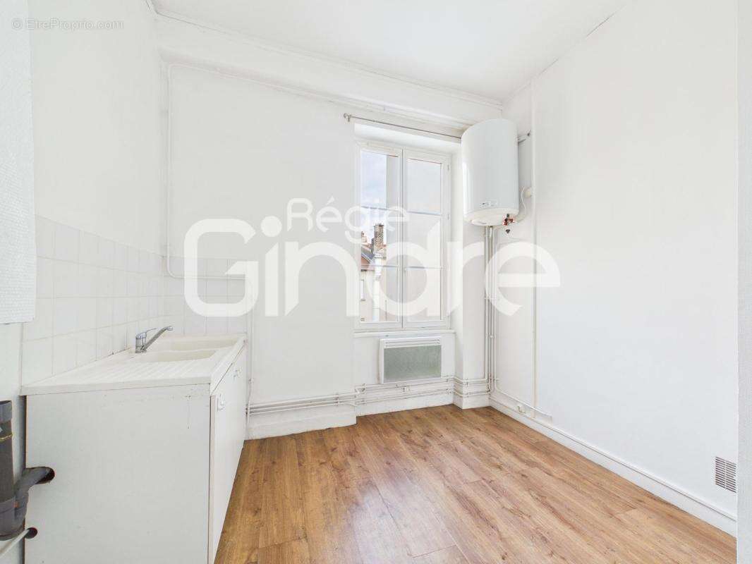 Appartement à LYON-4E