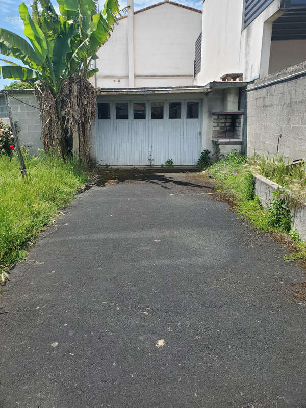 Terrain à SAINT-PALAIS-SUR-MER