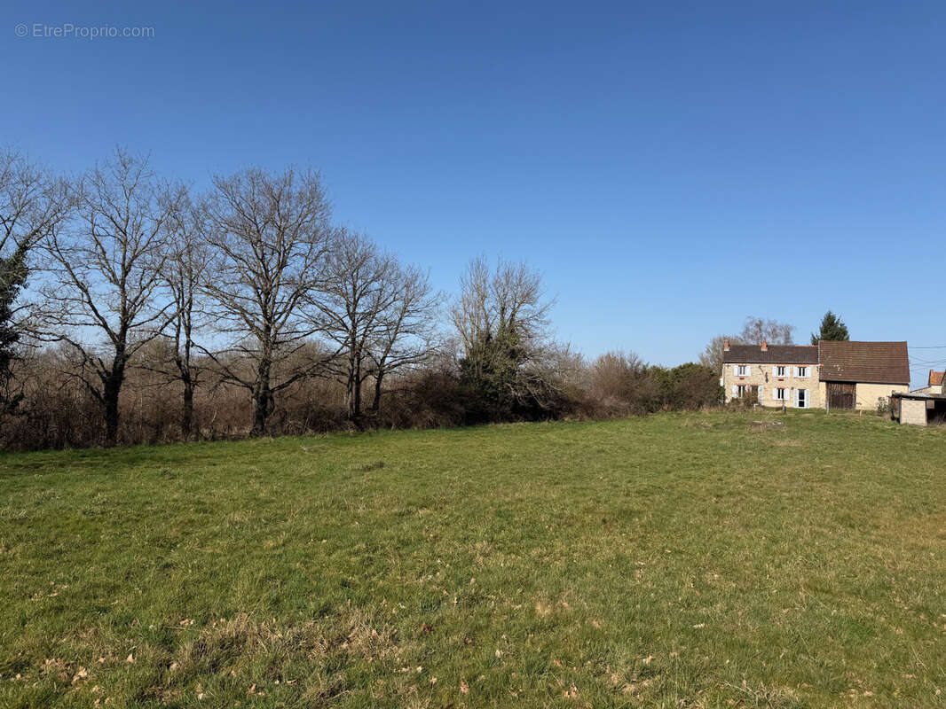 Maison à LA PETITE-MARCHE