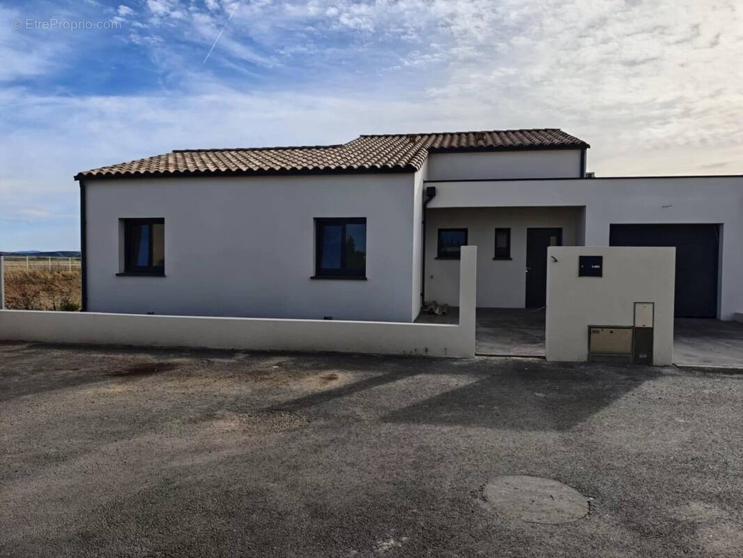 Maison à GINESTAS