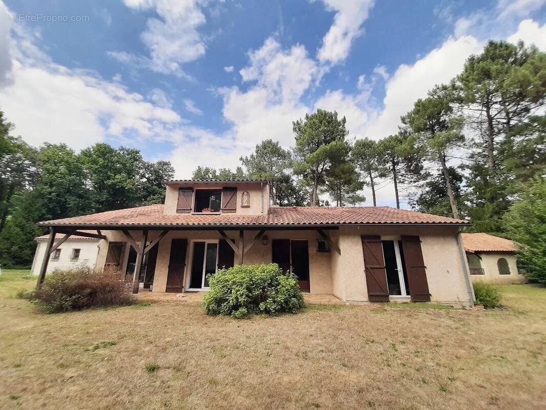 Maison à SCORBE-CLAIRVAUX