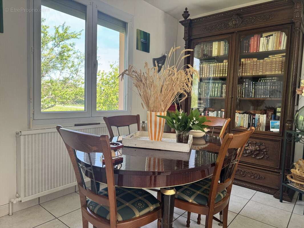 Maison à CUISEAUX