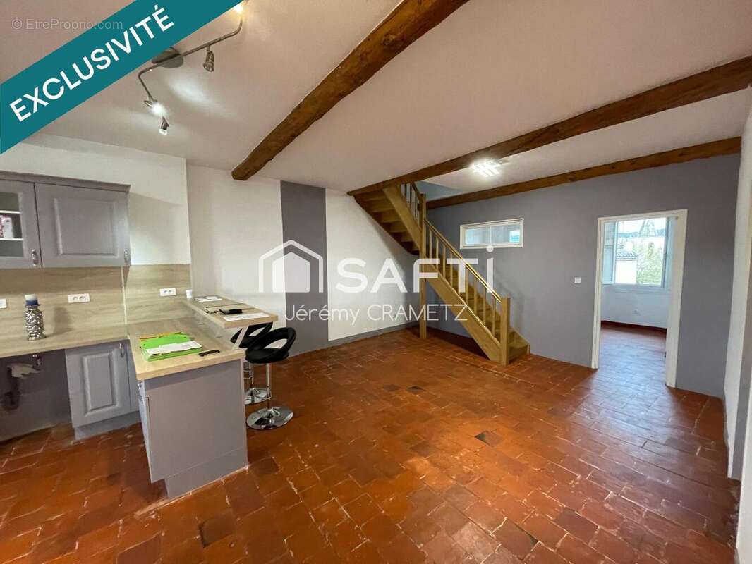 Photo 2 - Appartement à CARCES