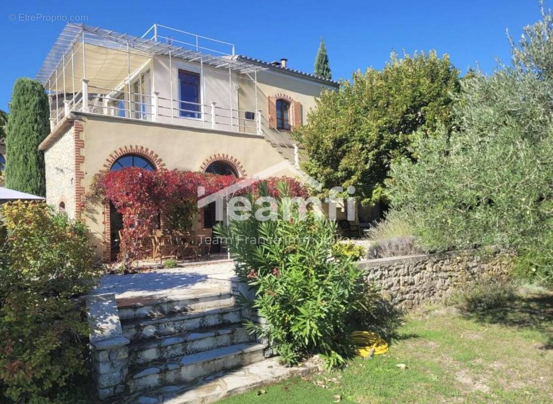 Maison à SAINT-AMBROIX