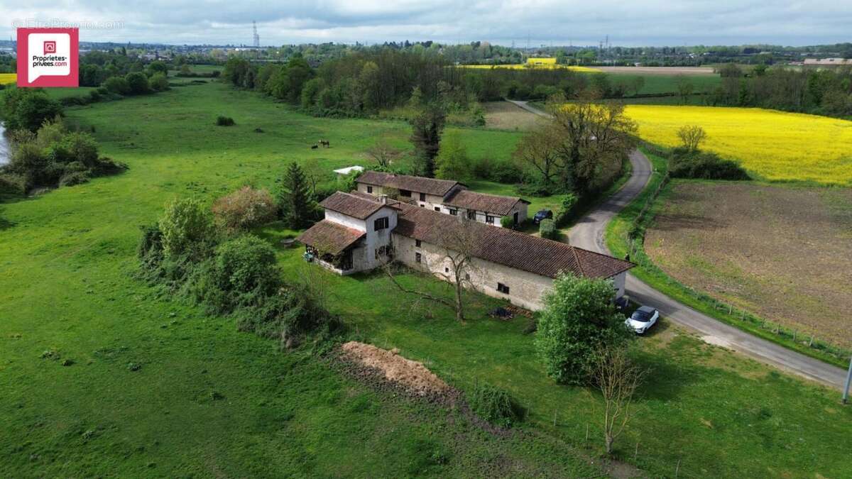 Maison à VIRIAT