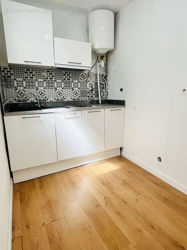 Appartement à MARSEILLE-5E