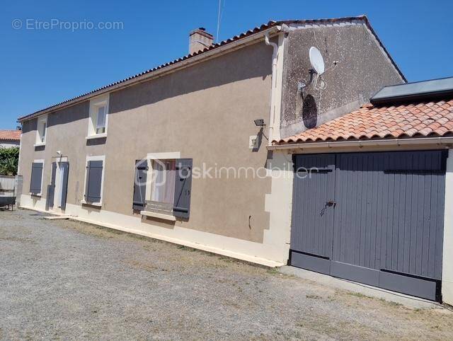 Maison à LE LANGON