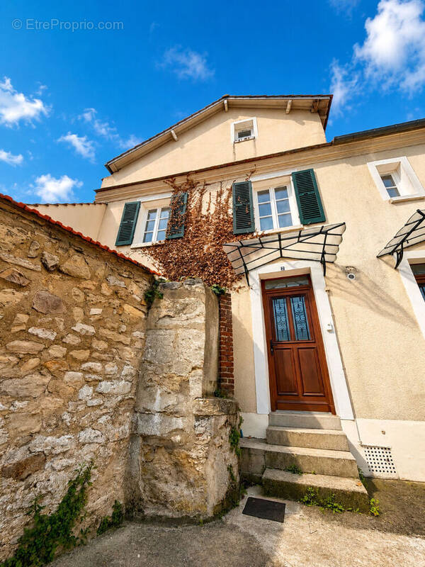 Appartement à ORRY-LA-VILLE