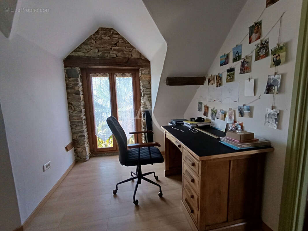 Maison à SION-LES-MINES