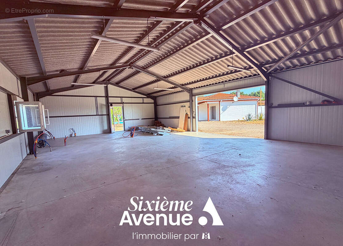 Maison avec piscine, vue panoramique et installations équestres Puycelsi - photo 16