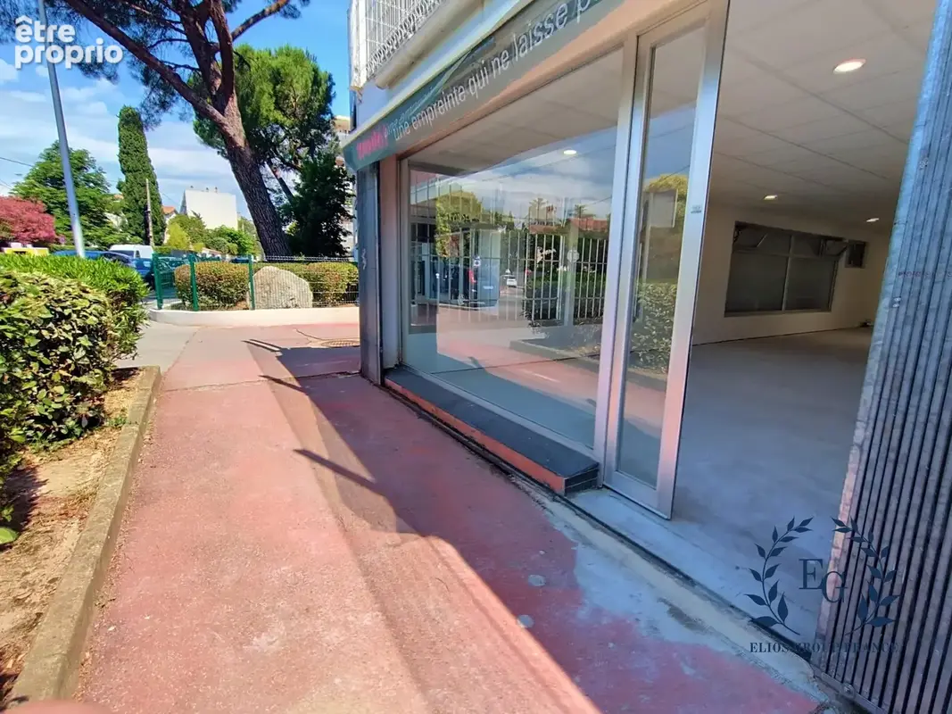 Commerce 82 m² à vendre à Montpellier (34000) - photo 2