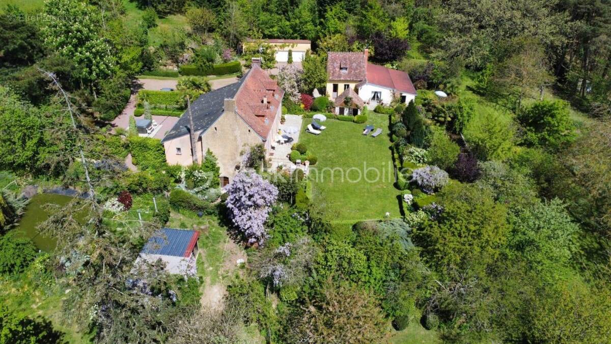 Maison à ECOMMOY