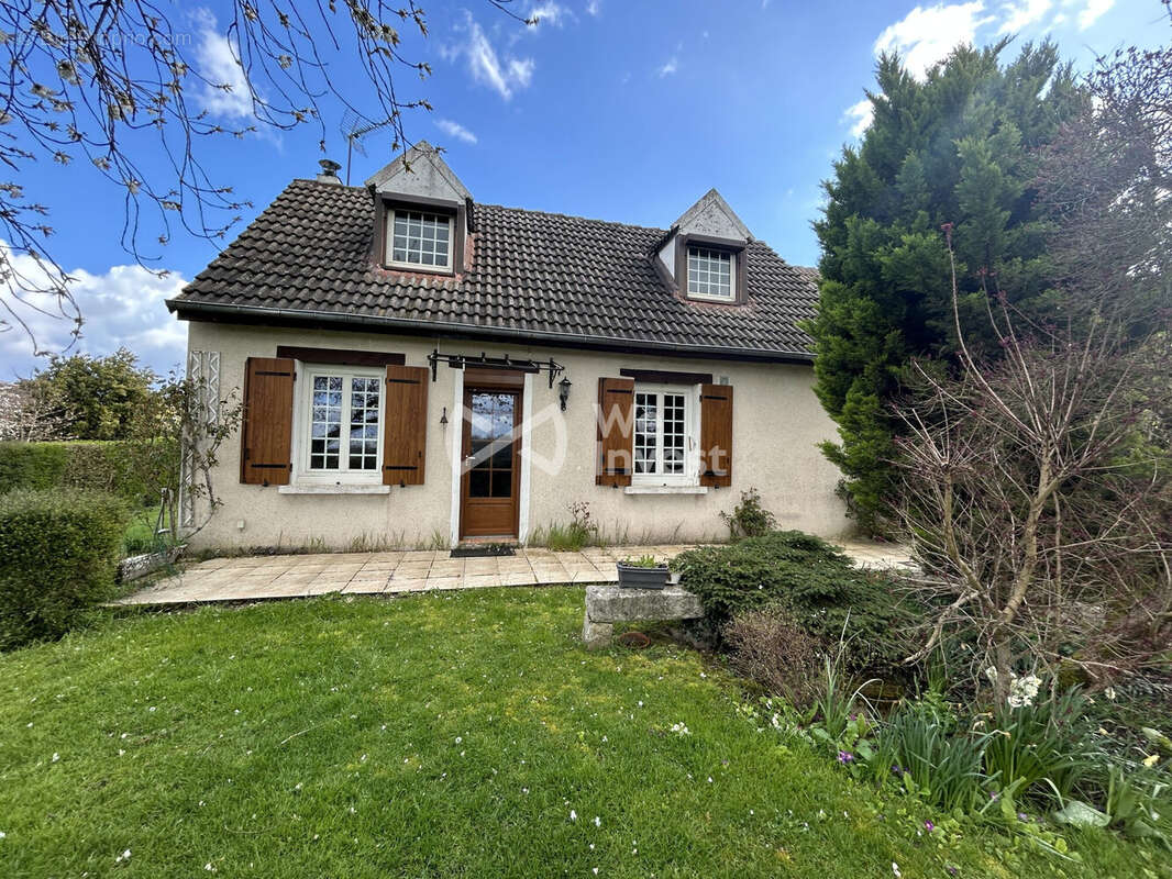 Maison à MONTPOTHIER