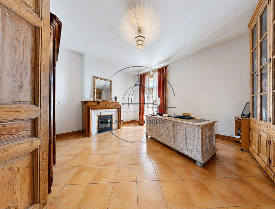 Maison à FABREGUES