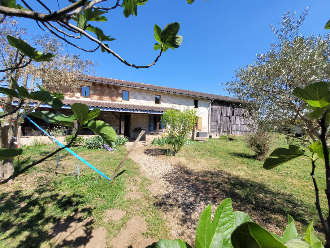 Maison à SAINT-PARDOUX-DU-BREUIL