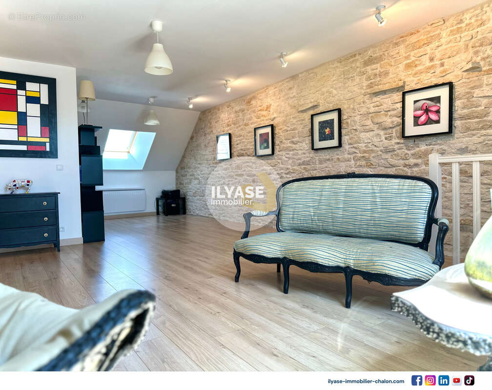 Maison 159m2  434 m2  3 CH  Piscine hors-sol - photo 16