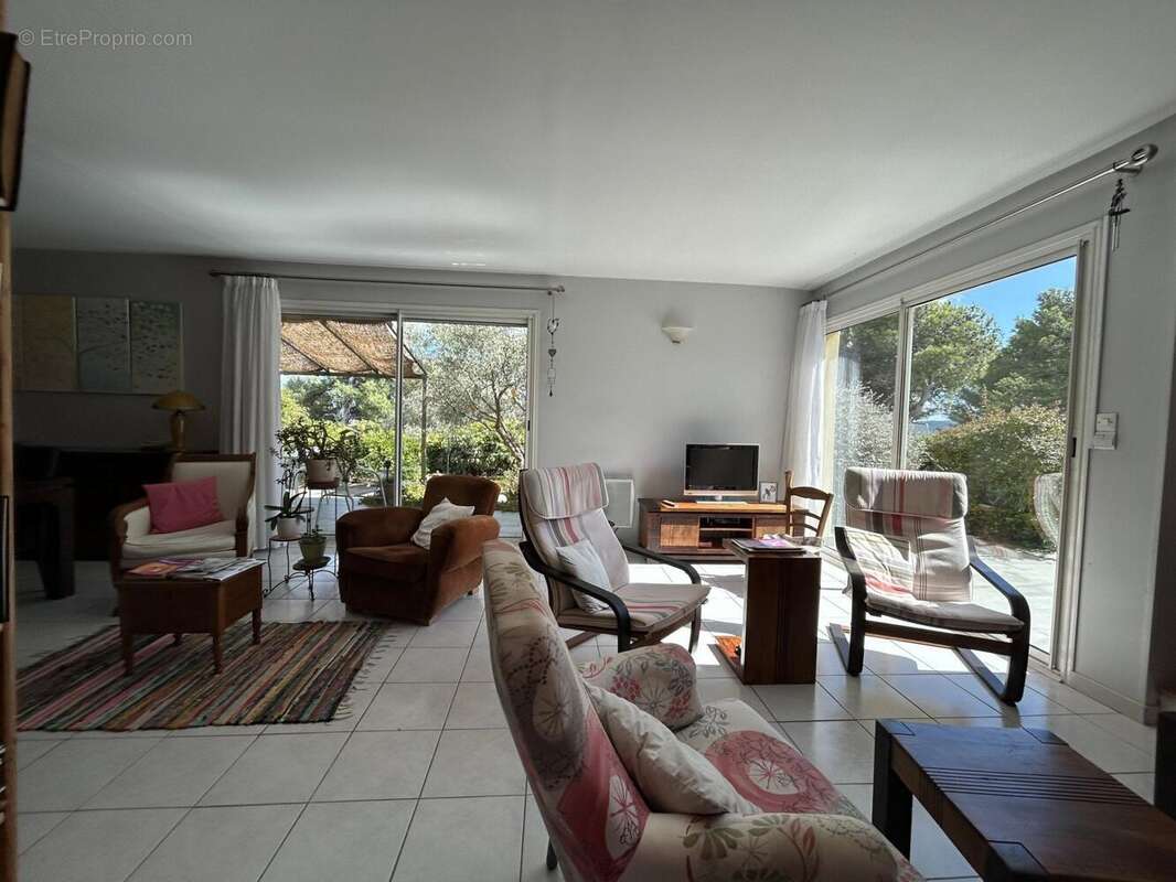 Photo 5 - Maison à LEZIGNAN-CORBIERES