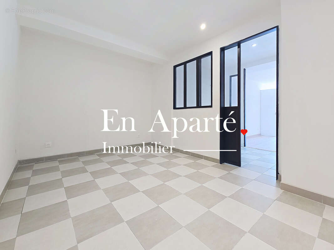 Appartement à YQUELON