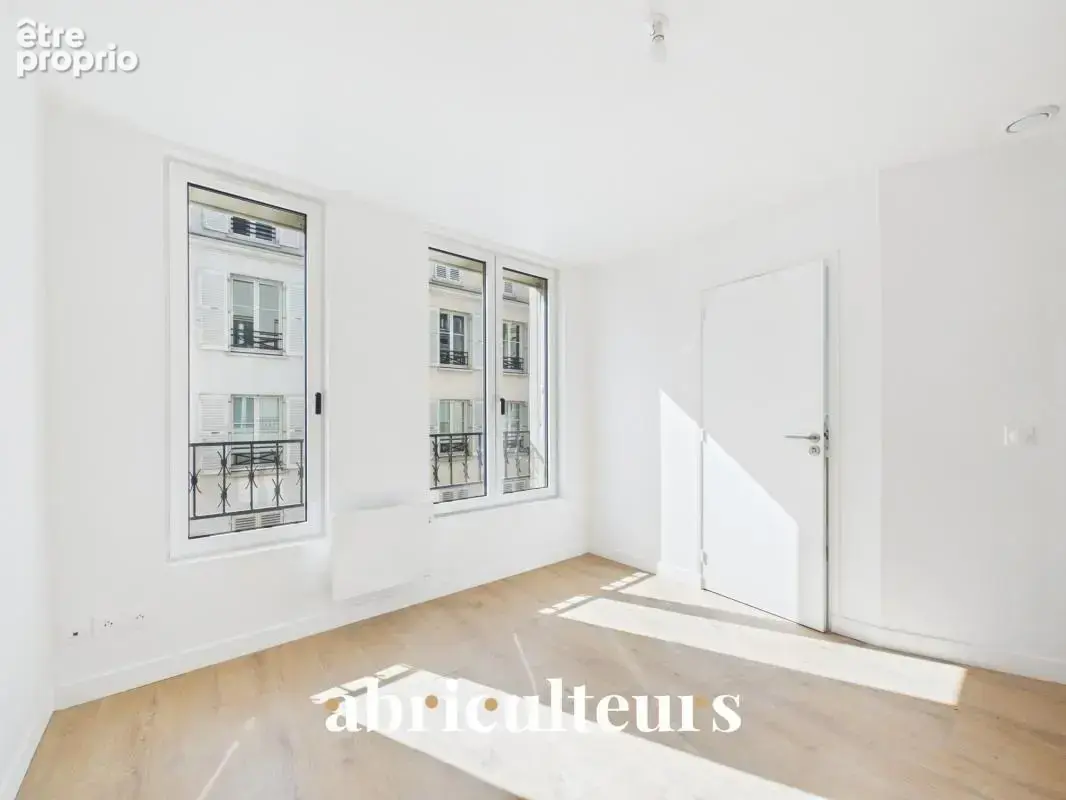 Charmant Appartement T2 rénové avec prestations de qualité dans le 18ème arrondissement - photo 8